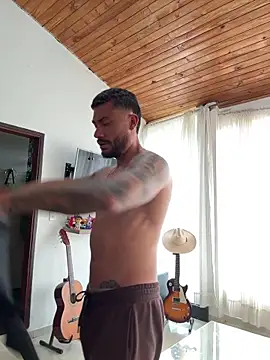 FrancoRossi  online show from 2, 2, 2026