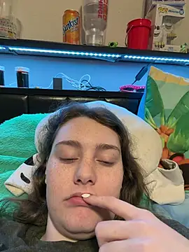 julia4thewin online show from 4, 4, 2026