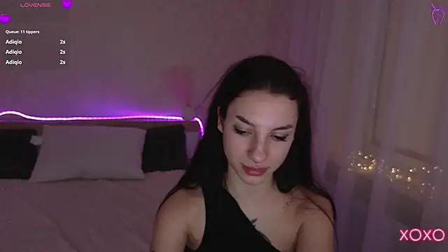 Snapshot of TianaHot777 chatting on 4, 2, 2026 TianaHot777 online show from 4, 2, 2026