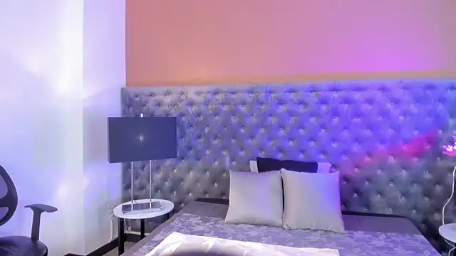 NatQueen online show from 15, 1, 2026