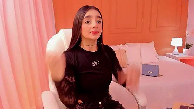 Snapshot of Abriil_cutee chatting on 2, 6, 2026 Abriil cutee online show from 2, 6, 2026