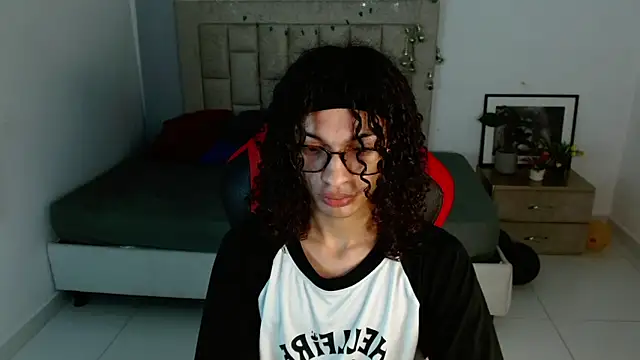 Axel fox77 online show from 9, 1, 2026