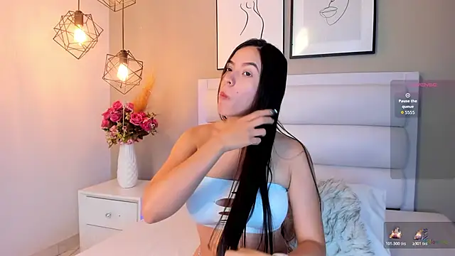 Salome Girl23 online show from 18, 2, 2026