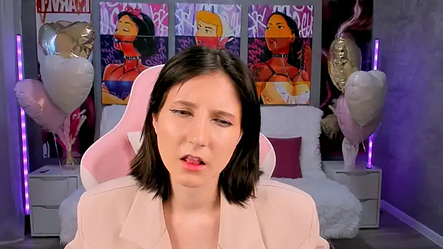 KikaOsterman online show from 14, 2, 2026