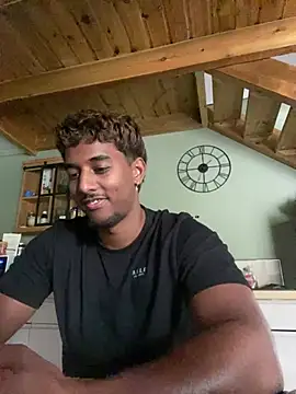 Axel black10 online show from 13, 4, 2026