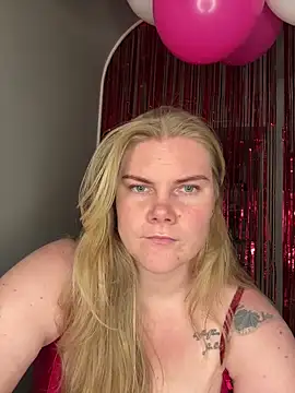 SexyBlondJoanna online show from 14, 2, 2026