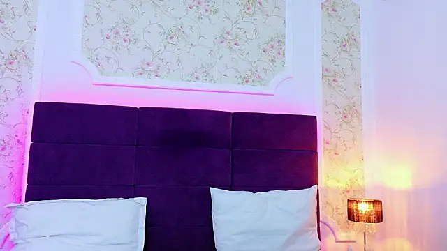 EvelinHill online show from 12, 2, 2026