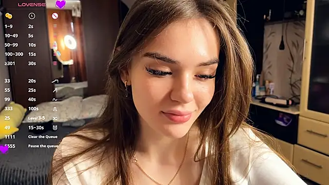 LubaSeirers online show from 4, 4, 2026