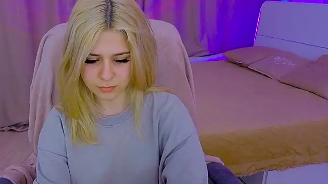 ApheliaStar online show from 16, 3, 2026