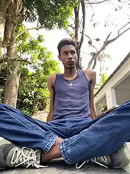 twink gabrielll online show from 22, 7, 2026
