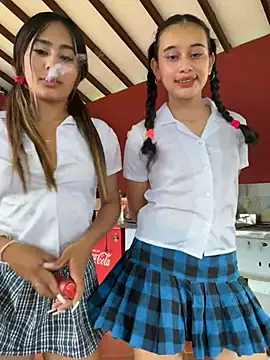 Snapshot of l0lita_emi chatting on 31, 1, 2026 l0lita emi online show from 31, 1, 2026