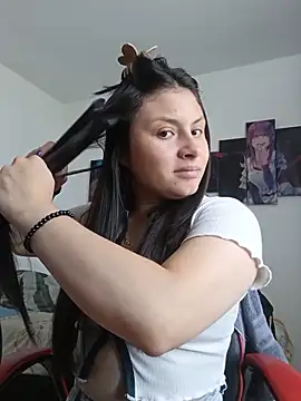 yessica gomez01 online show from 27, 5, 2026