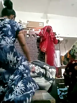 kiiuu sexe online show from 16, 4, 2026