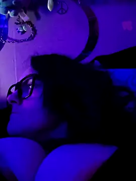 DisireAfterDark online show from 23, 2, 2026