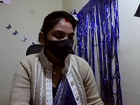 Snapshot of Shivani-Gupta chatting on 2, 2, 2026 Shivani-Gupta online show from 2, 2, 2026