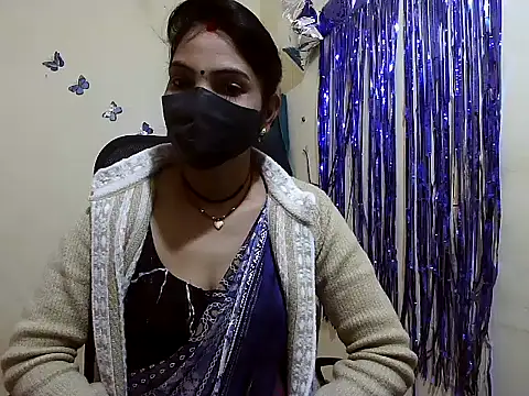 Snapshot of Shivani-Gupta chatting on 7, 2, 2026 Shivani-Gupta online show from 7, 2, 2026