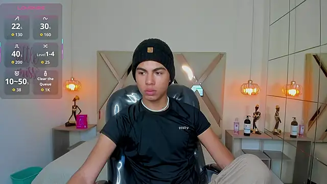 Anyelo Twink online show from 30, 5, 2026
