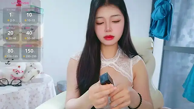 -XiaoYu-777 online show from 24, 3, 2026