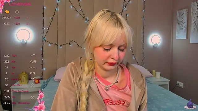 AdeleSilvy online show from 2, 4, 2026