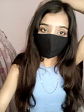 hotyjiyaaaa online show from 17, 1, 2026