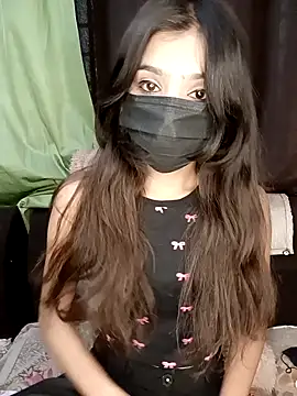 hotyjiyaaaa online show from 9, 2, 2026