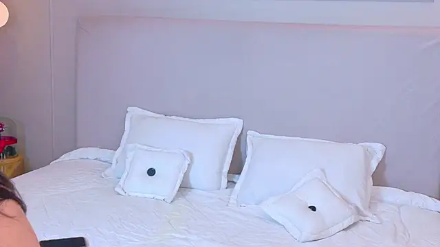 zarah queen online show from 21, 2, 2026