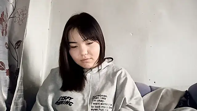 MollyAsian online show from 7, 2, 2026