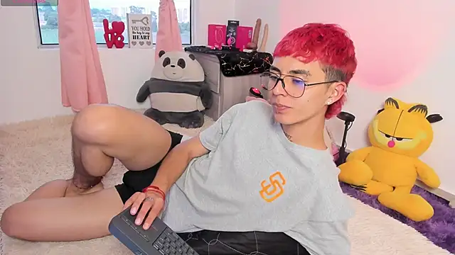 Maiky Cooper01 online show from 22, 2, 2026