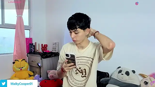 Maiky Cooper01 online show from 30, 3, 2026