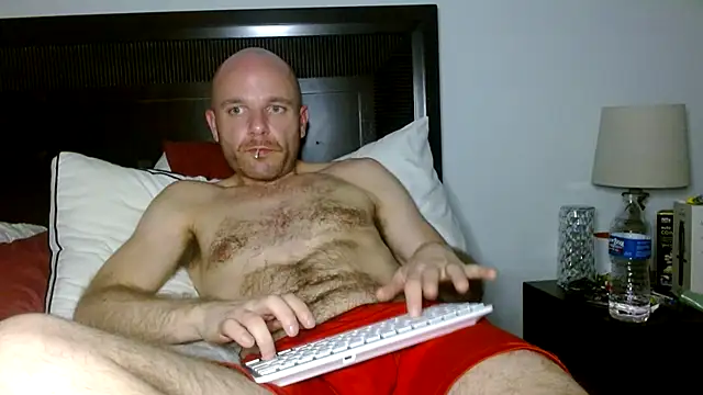 Snapshot of FrankieFuckMe chatting on 2, 3, 2026 FrankieFuckMe online show from 2, 3, 2026