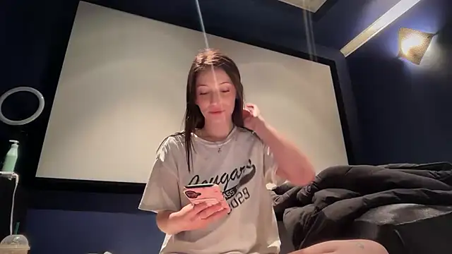 Snapshot of laurensmithhh chatting on 15, 1, 2026 laurensmithhh online show from 15, 1, 2026