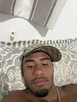 Otavio 01 online show from 12, 1, 2026