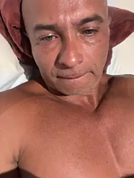 Snapshot of dogfrota chatting on 21, 2, 2026 dogfrota online show from 21, 2, 2026