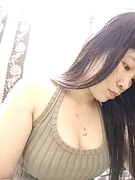 Snapshot of Hong-baby chatting on 25, 3, 2026 Hong-baby online show from 25, 3, 2026