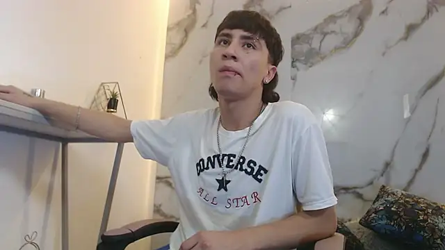 XanderGrey8 online show from 3, 4, 2026