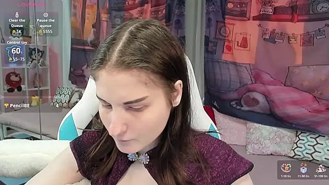 Snapshot of KiraDuvall chatting on 3, 2, 2026 KiraDuvall online show from 3, 2, 2026