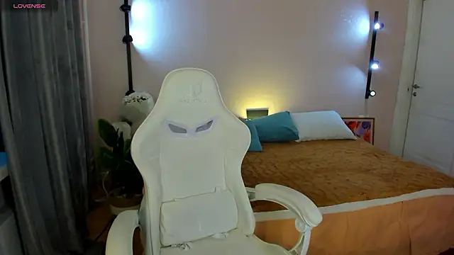 pinky beby online show from 18, 2, 2026