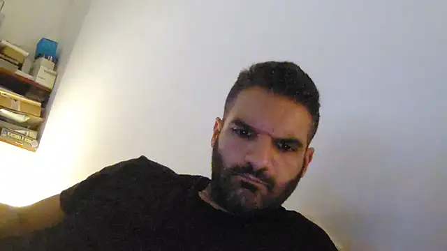 marios87xxl online show from 25, 6, 2026