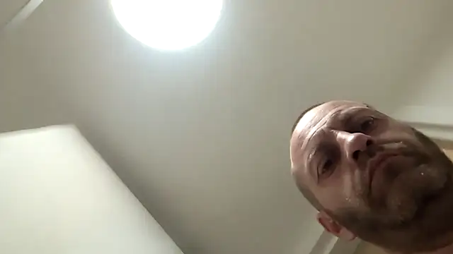 Snapshot of sterng6969 chatting on 5, 2, 2026 sterng6969 online show from 5, 2, 2026