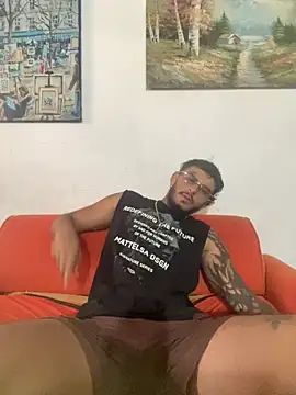 Snapshot of liyamjunior chatting on 7, 2, 2026 liyamjunior online show from 7, 2, 2026