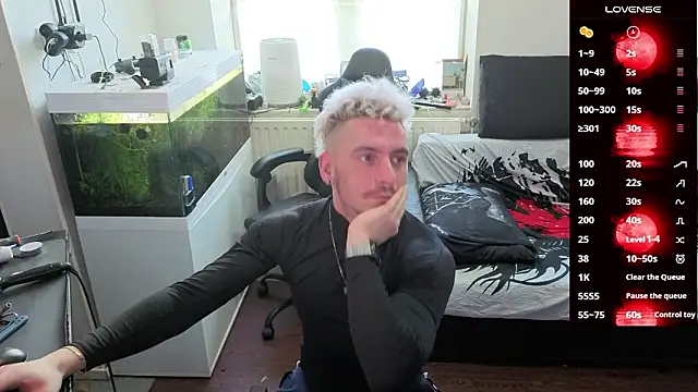 Rayzel White online show from 4, 3, 2026