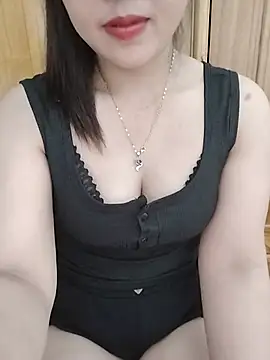 Snapshot of MaiNgoc_sexy chatting on 25, 6, 2026 MaiNgoc sexy online show from 25, 6, 2026