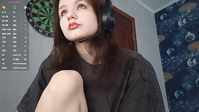 Snapshot of GameToiler chatting on 24, 4, 2026 GameToiler online show from 24, 4, 2026