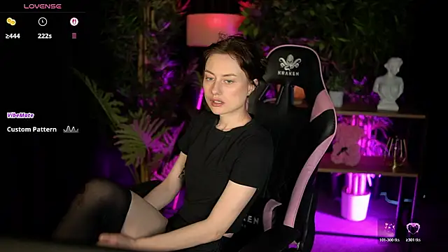 baby luna xo online show from 27, 2, 2026