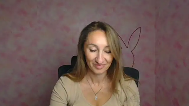 Snapshot of Diana_Sweeet_ chatting on 7, 4, 2026 Diana Sweeet online show from 7, 4, 2026
