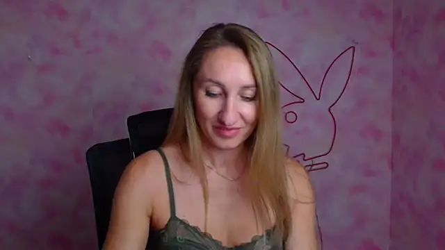 Snapshot of Diana_Sweeet_ chatting on 25, 4, 2026 Diana Sweeet online show from 25, 4, 2026