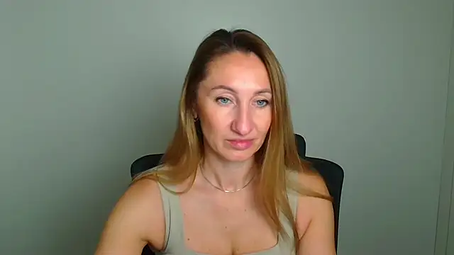 Snapshot of Diana_Sweeet_ chatting on 6, 5, 2026 Diana Sweeet online show from 6, 5, 2026