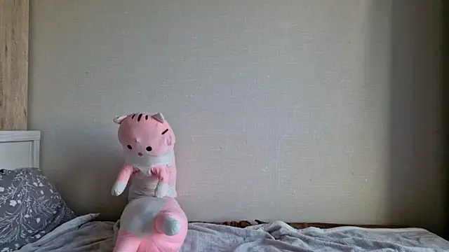 MisaMew online show from 30, 6, 2026