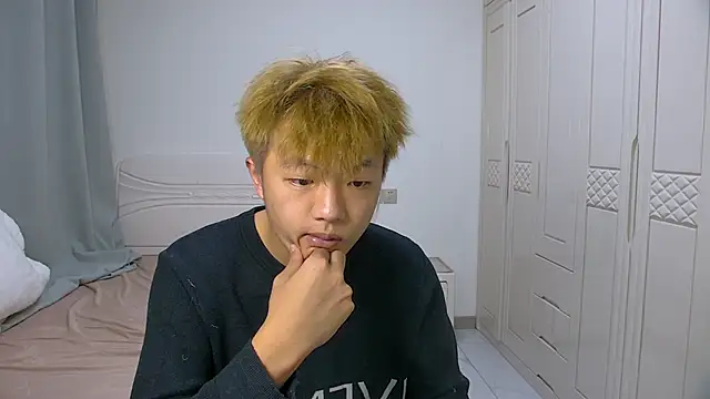 Chocolates-001 online show from 18, 2, 2026