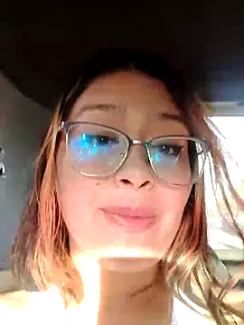 TatiJx Pink online show from 10, 2, 2026